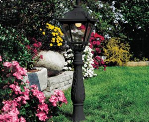 Iafet.R Black Medium Height Single Post Tobia E27 30W